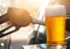 Benzinpreis fällt unter Bierpreis in Deutschland.