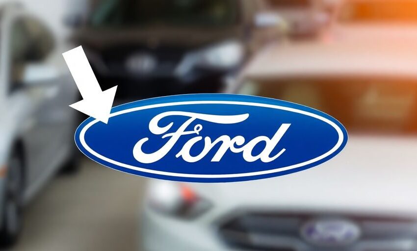 Ford-Logo mit fallendem Pfeil